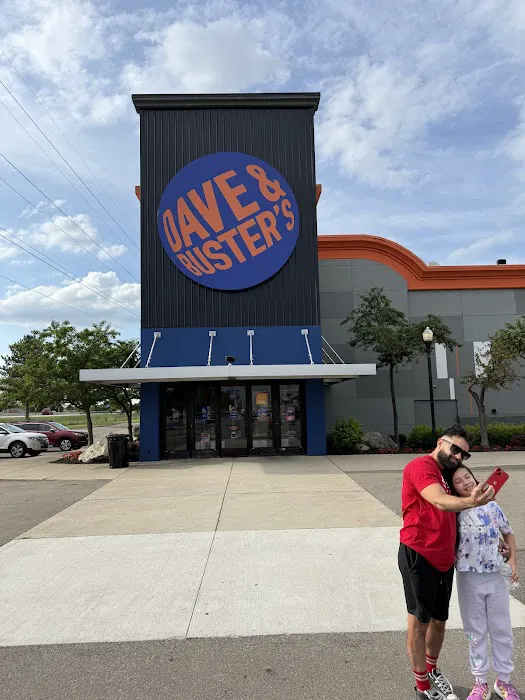 Dave & Buster's Hilliard Picture 10