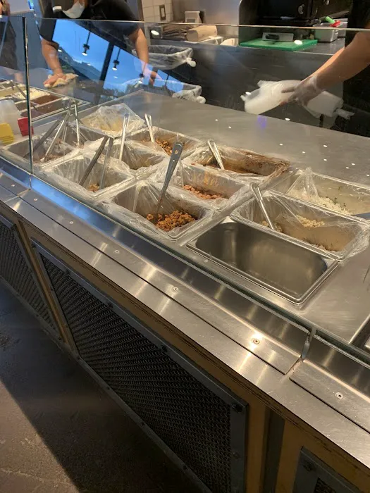 Chipotle Mexican Grill Picture 8