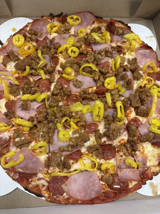Massey's Pizza Picture 2