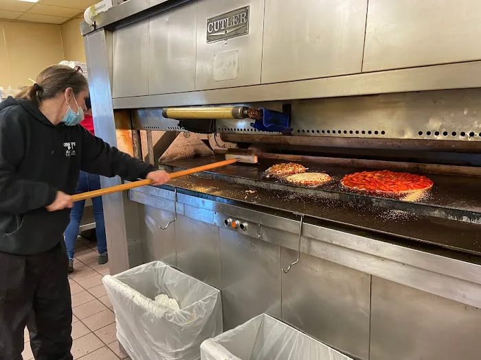 Massey's Pizza Picture 10