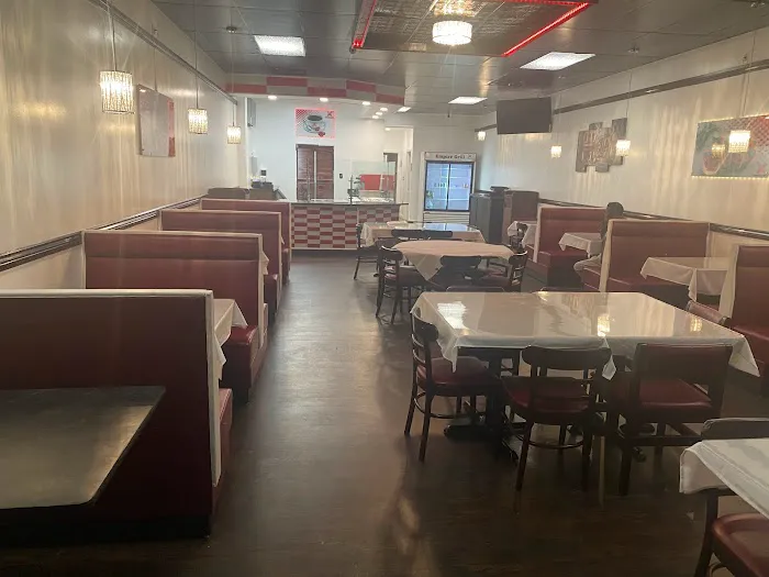 EMPIRE GRILL RESTAURANT Picture 4