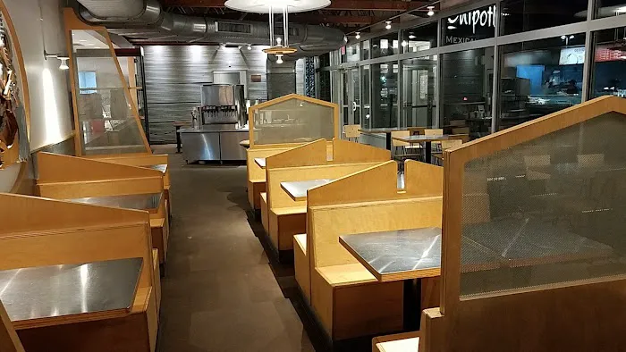 Chipotle Mexican Grill Picture 7