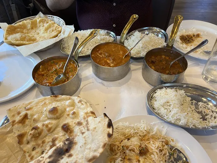 Mehak Indian Kitchen & Bar Picture 8