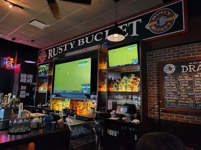 Rusty Bucket Restaurant and Tavern Picture 1