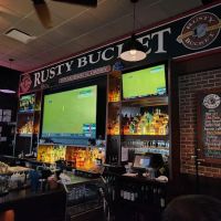 Rusty Bucket Restaurant and Tavern ico