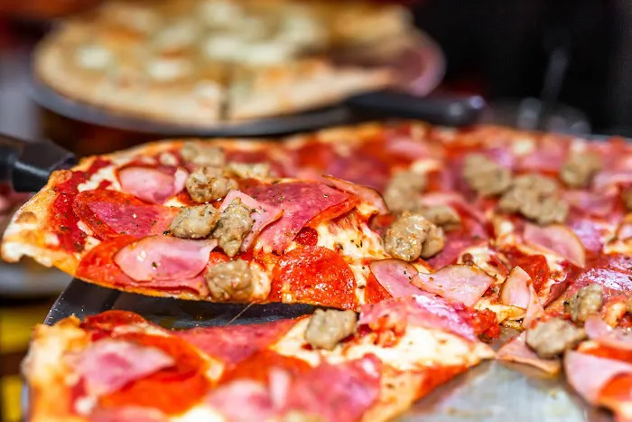 Forty Deuce Pizzeria & Bar Picture 3