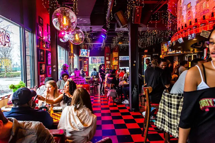 Forty Deuce Pizzeria & Bar Picture 7
