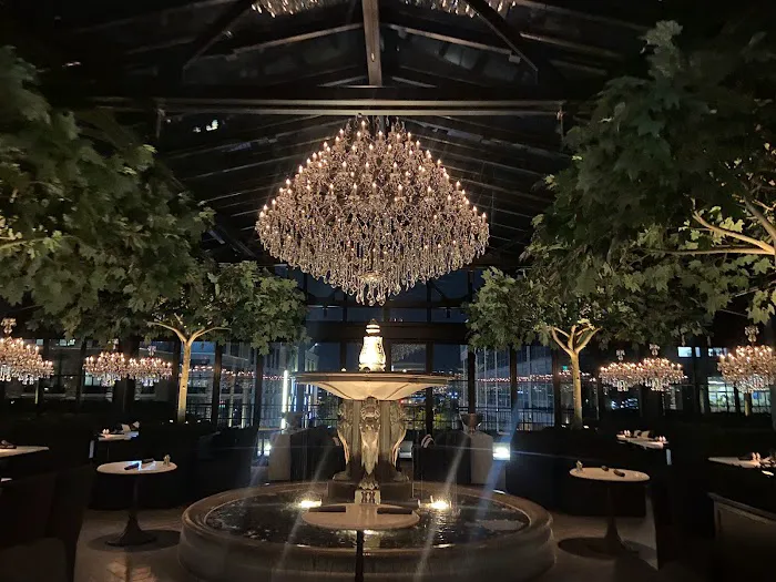 RH Rooftop Restaurant at RH Columbus Picture 4