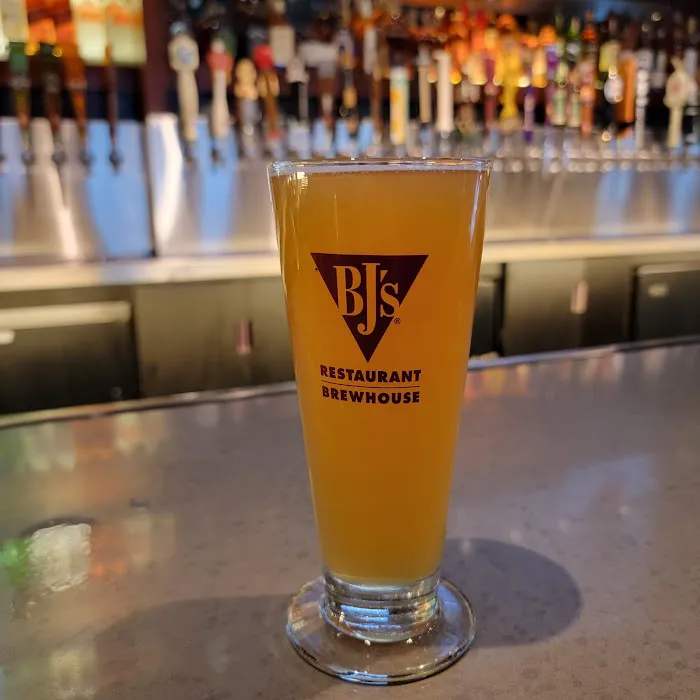 BJ's Restaurant & Brewhouse Picture 10