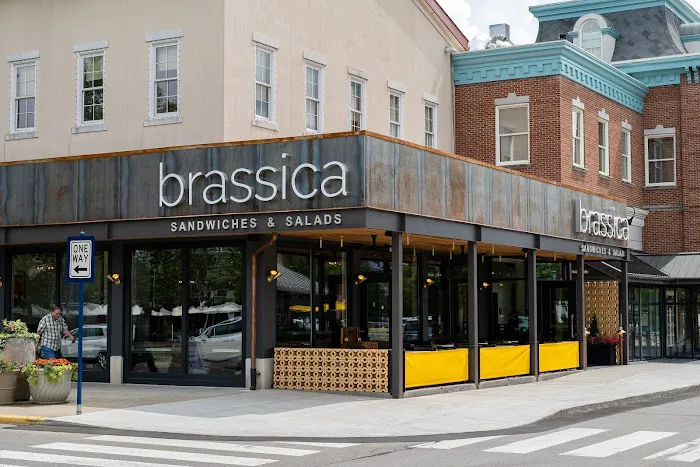 Brassica at Easton Town Center Picture 4