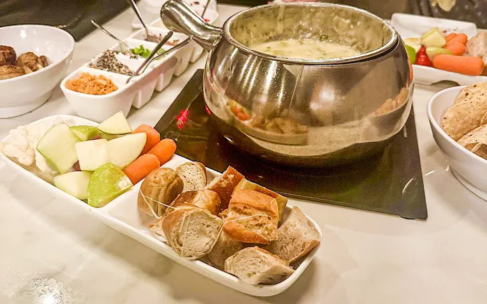 Melting Pot Picture 9
