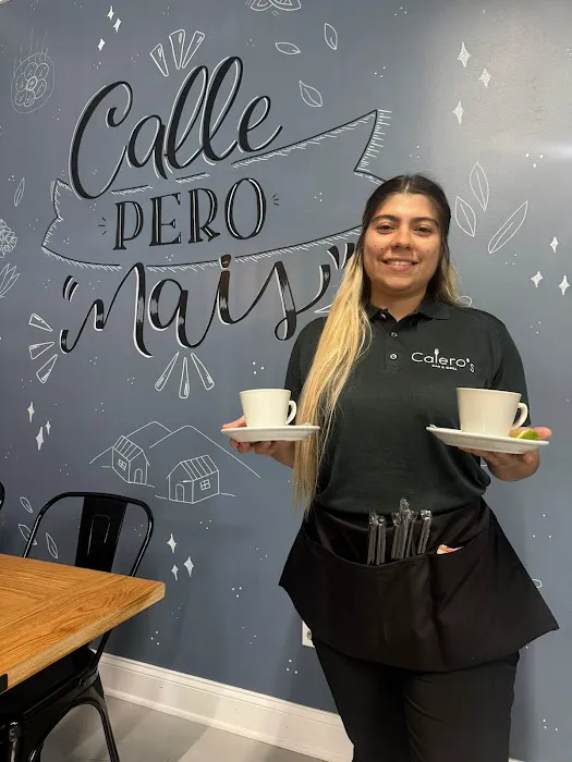 Calero's Bar & Grill Picture 7