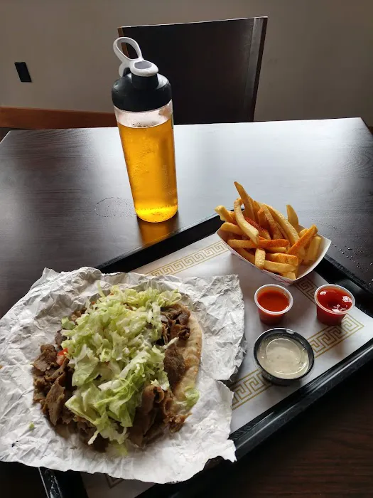 No.1 Gyro Shoppe Picture 3