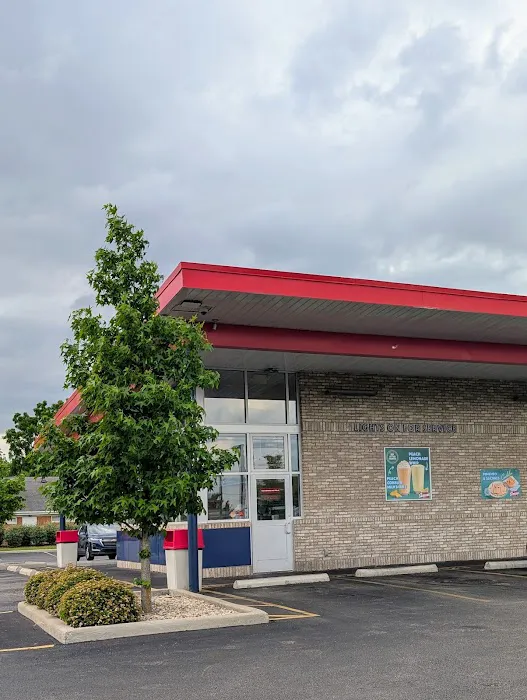 Swensons Drive-In Picture 1