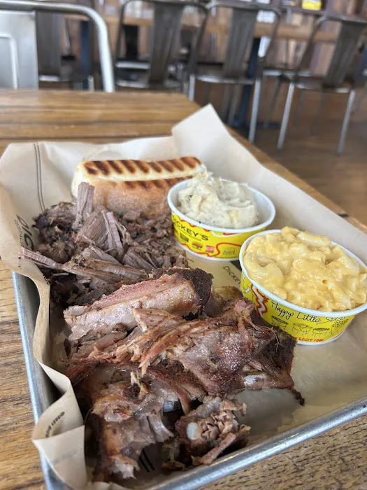 Dickey's Barbecue Pit Picture 1