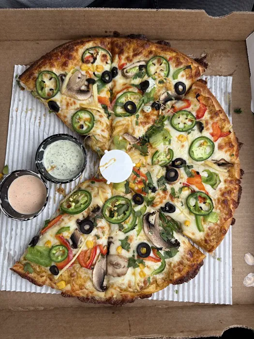 Moon Pizza Picture 4
