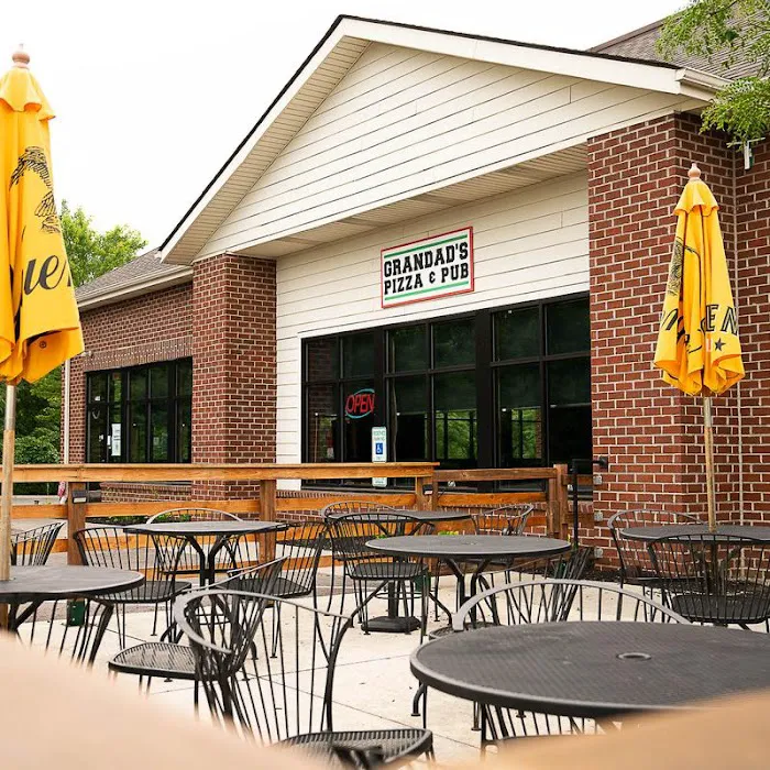 Grandad's Pizza & Pub Picture 6
