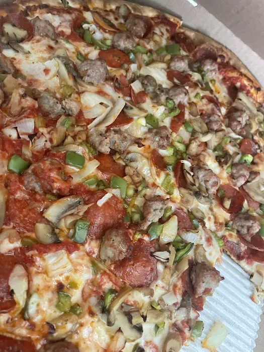 Ange's Pizza Hilliard Picture 5