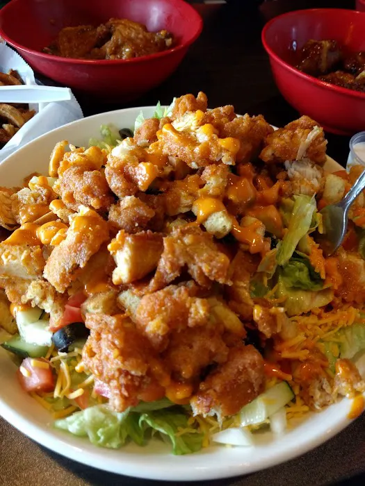 Roadhouse Wings & Grille Picture 10