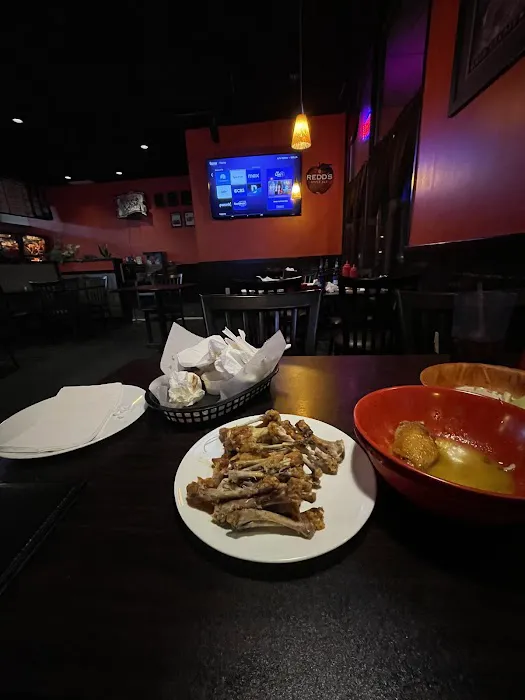 Roadhouse Wings & Grille Picture 6