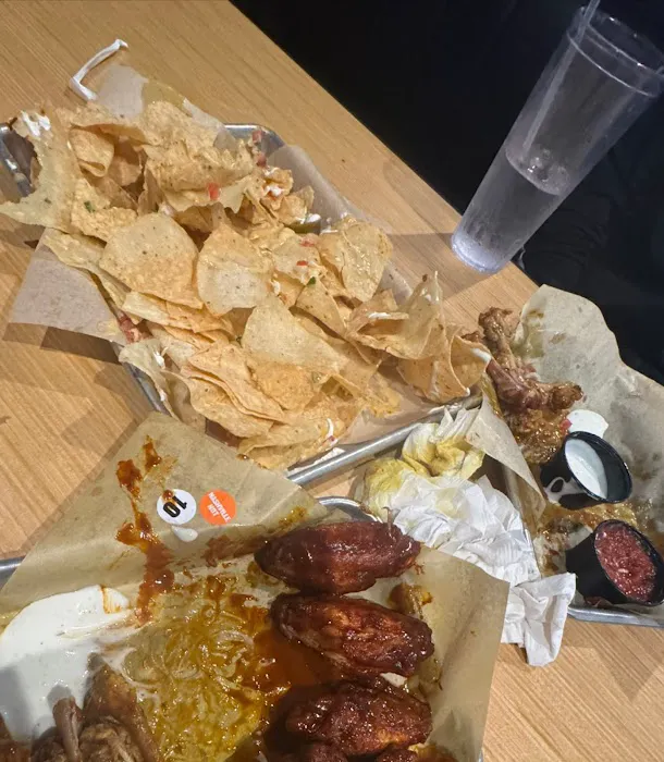Buffalo Wild Wings Picture 4