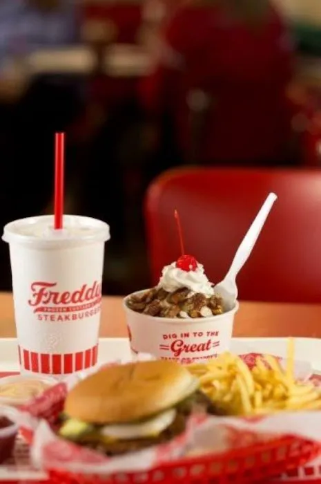 Freddy's Frozen Custard & Steakburgers Picture 2