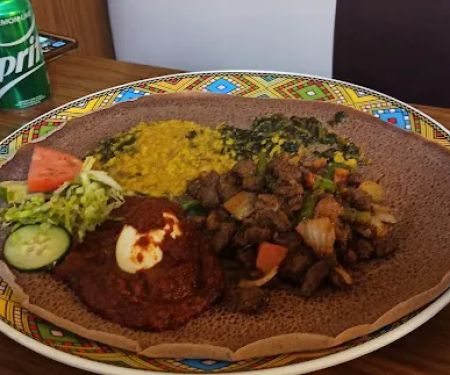 Red Sea Cafe & Deli - Somali Restaurant