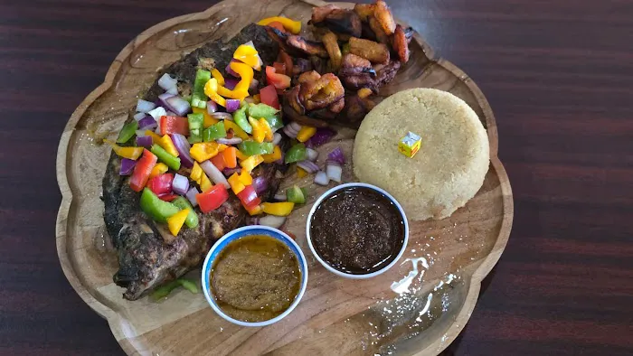 PRIXYS AFRICAN RESTAURANT Picture 4