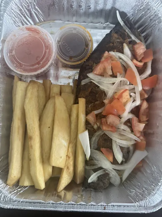 PRIXYS AFRICAN RESTAURANT Picture 2