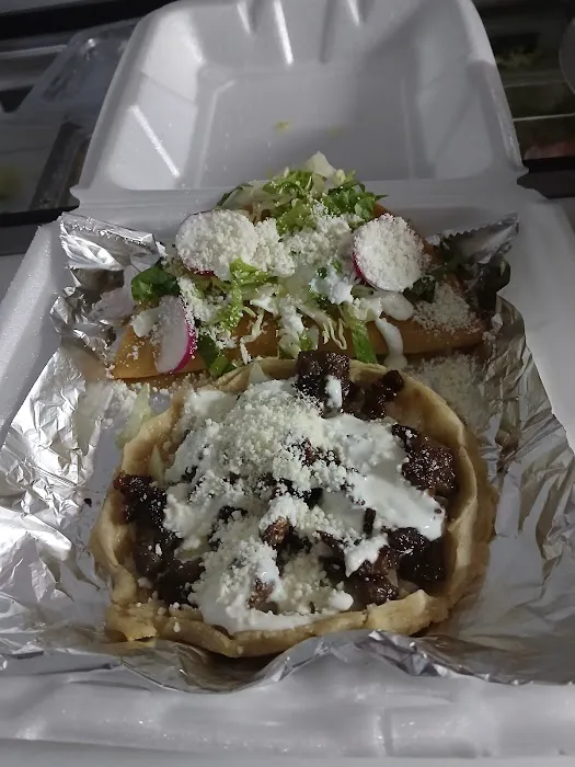 Antojitos Guerrero Taqueria Picture 7