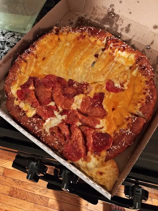 Little Caesars Pizza Picture 10