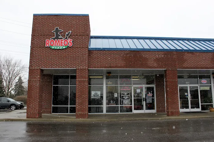 Romeo's Pizza Picture 3
