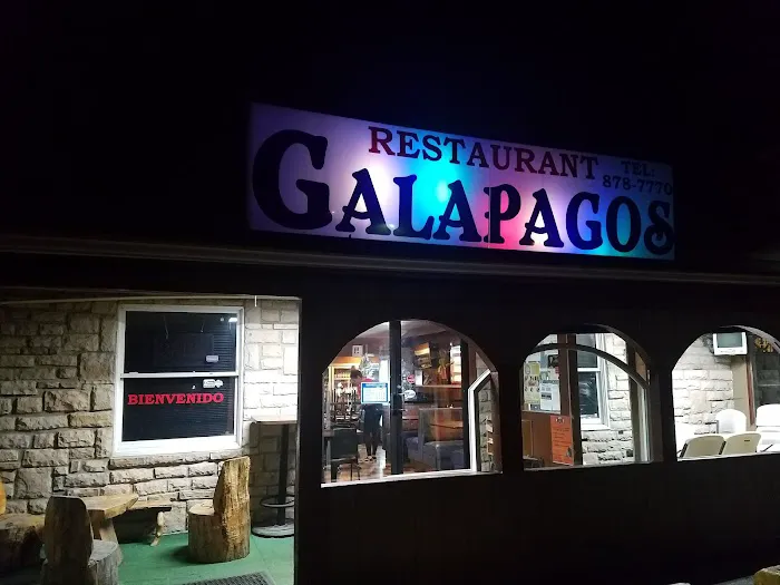 Los Galapagos Picture 8