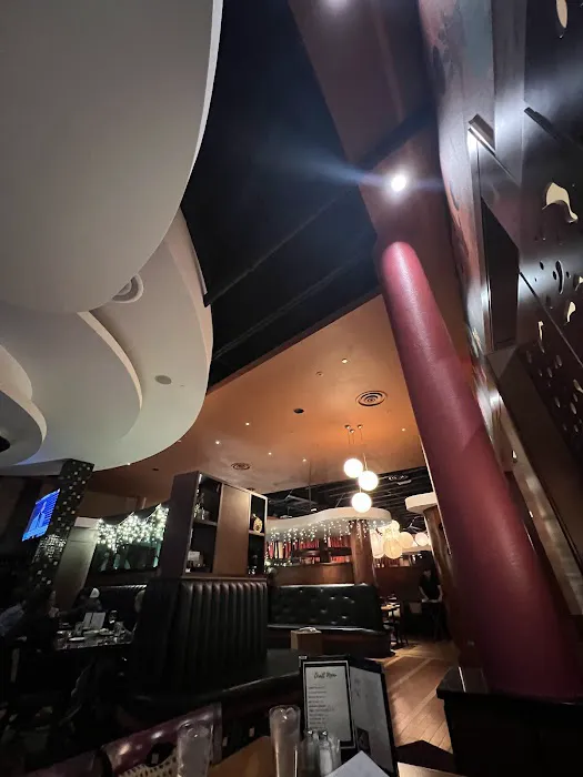 J Liu Restaurant & Bar Picture 1