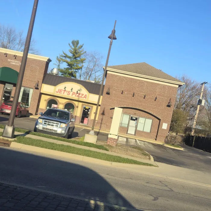 Jet's Pizza Picture 7