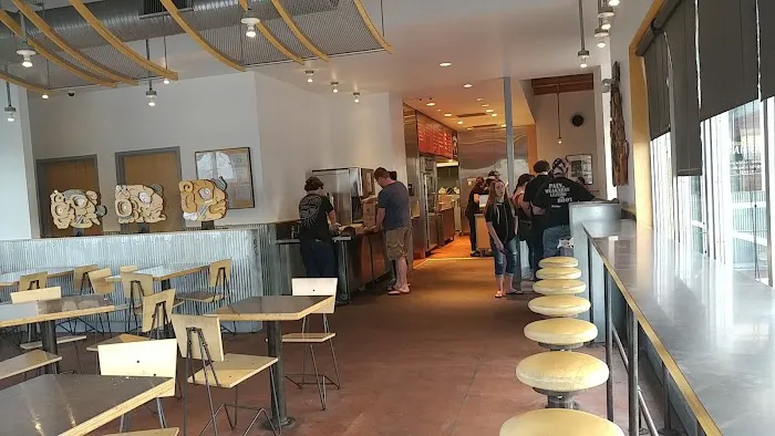 Chipotle Mexican Grill Picture 7