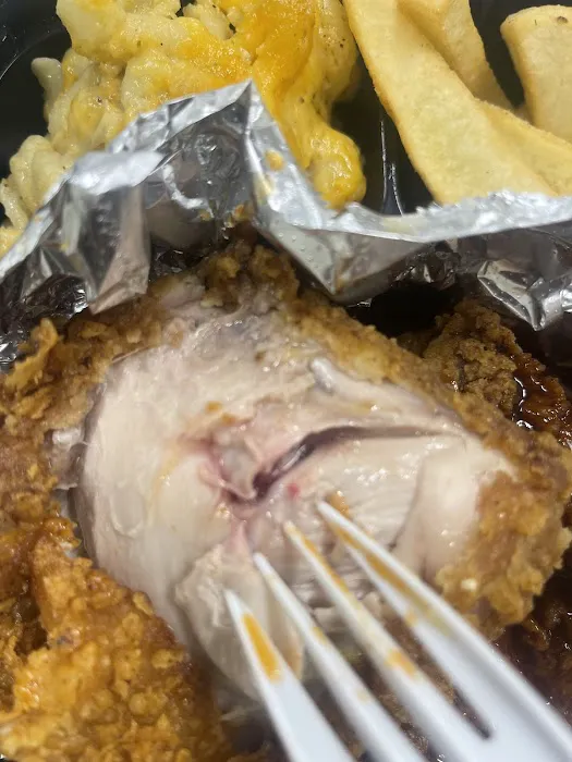 Dawns Fish & Chicken Picture 10
