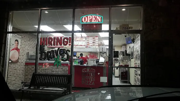 Papa Johns Pizza Picture 4