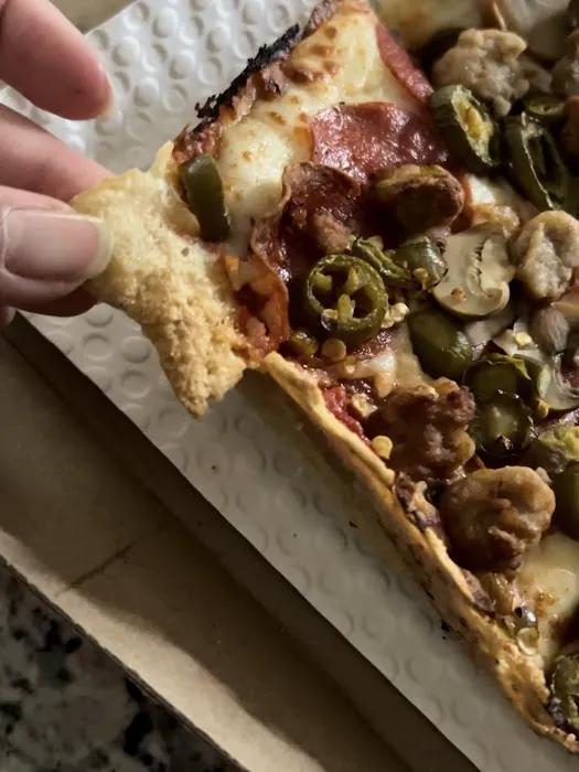 Little Caesars Pizza Picture 5