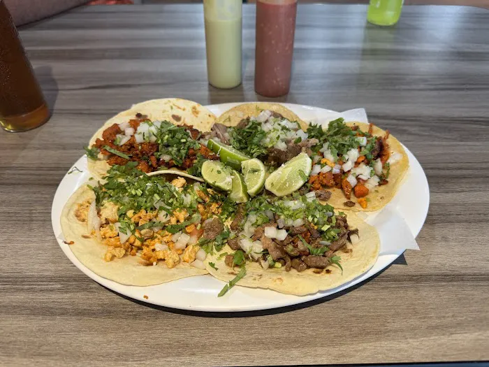 Taqueria Las Bonitas Picture 3