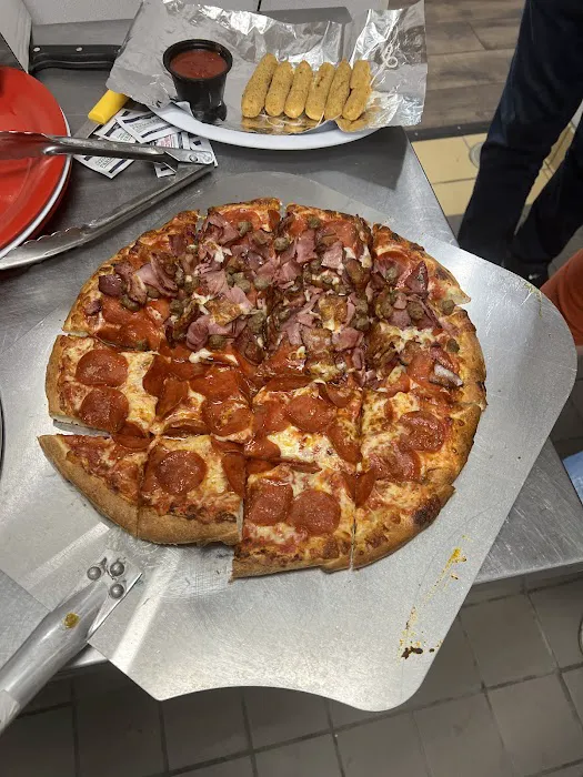 Luna Pizza Kitchen - Polaris Picture 4