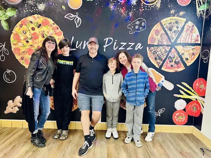 Luna Pizza Kitchen - Polaris Picture 9