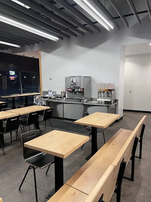 Chipotle Mexican Grill Picture 6