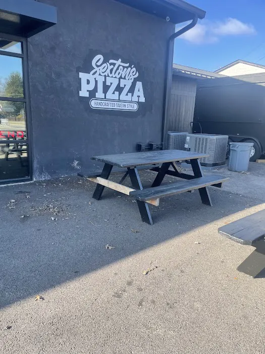 Sexton’s Pizza Picture 5