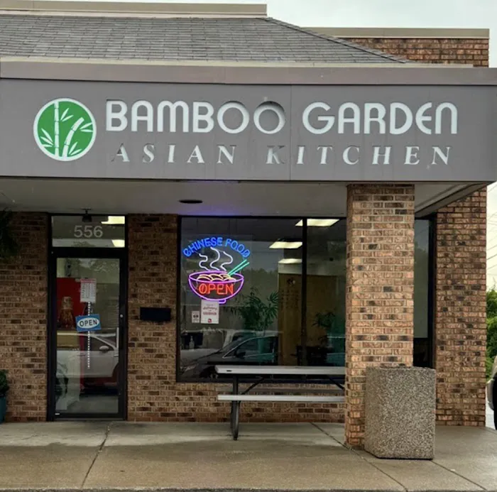 Bamboo Garden Asian Kitchen Picture 10
