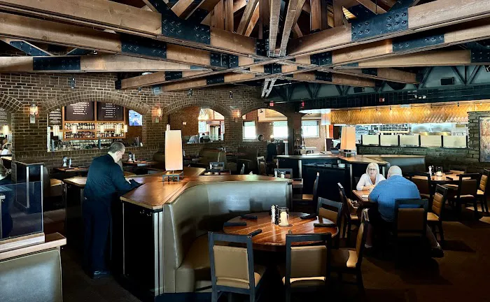 J. Alexander's Restaurant Picture 8