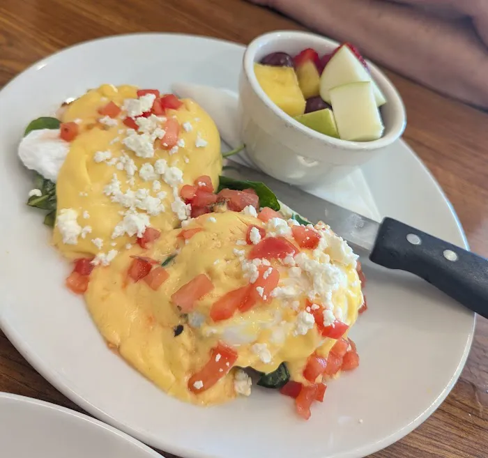 Sunny Street Cafe Picture 5