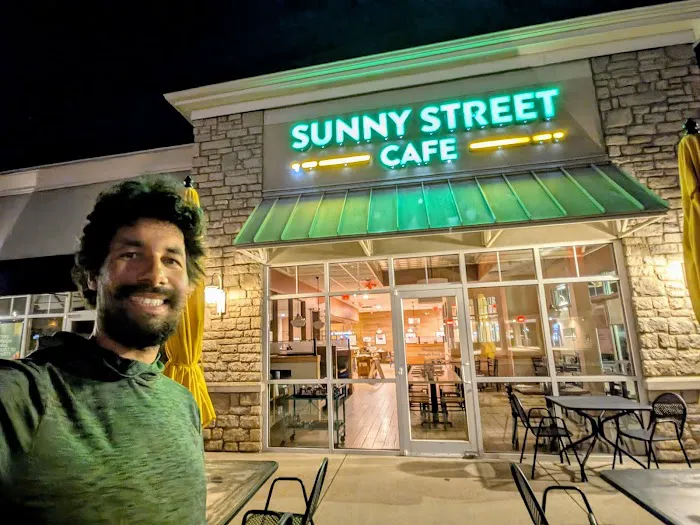 Sunny Street Cafe Picture 9