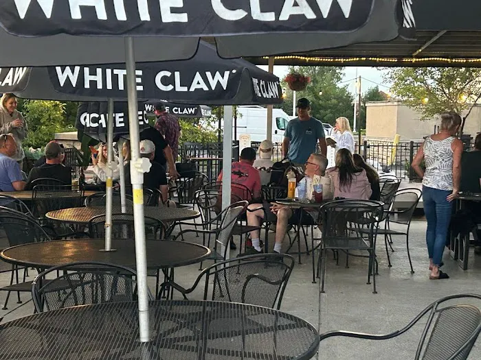 Knockout Pub & Grill Picture 2