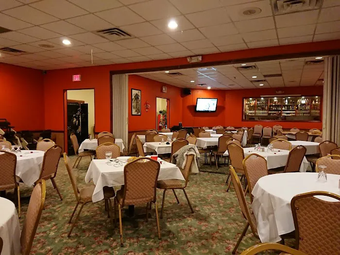 Ming Flower Chinese Restaurant Picture 10